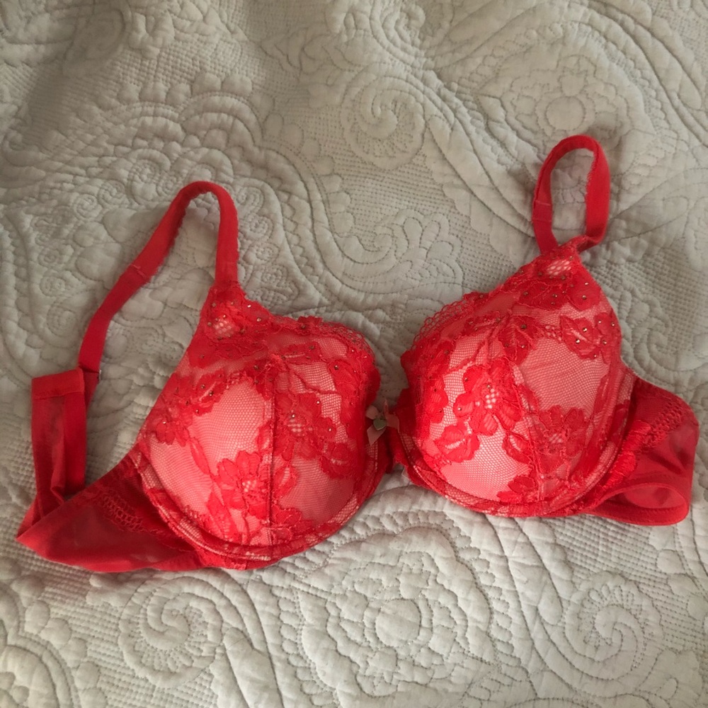 Victoria secret red lace bra